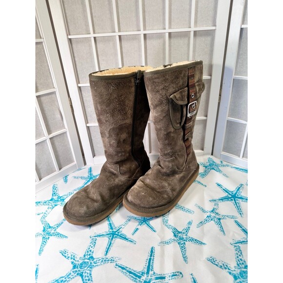 UGG Boots Size 8 - Picture 1 of 12